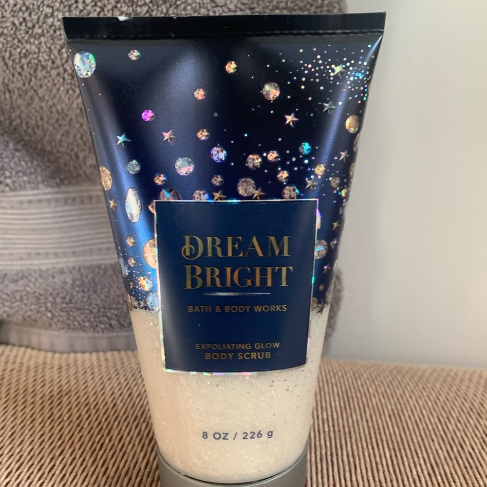 Exfoliating bath and body works